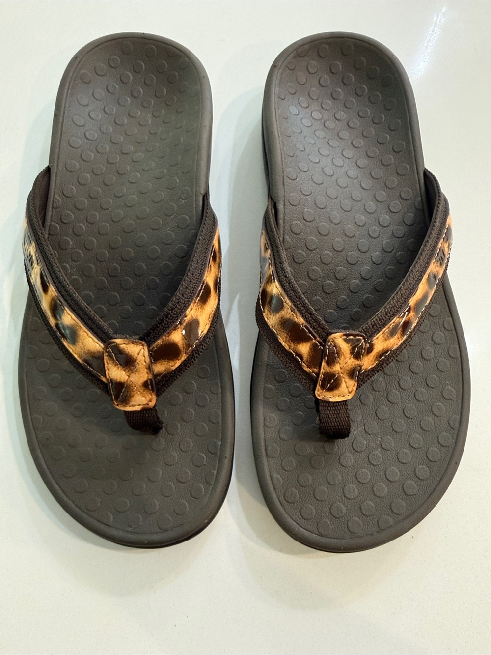 Vionic Tide II Leopard Print Orthotic Flip Flop Sandals Size | Size 6